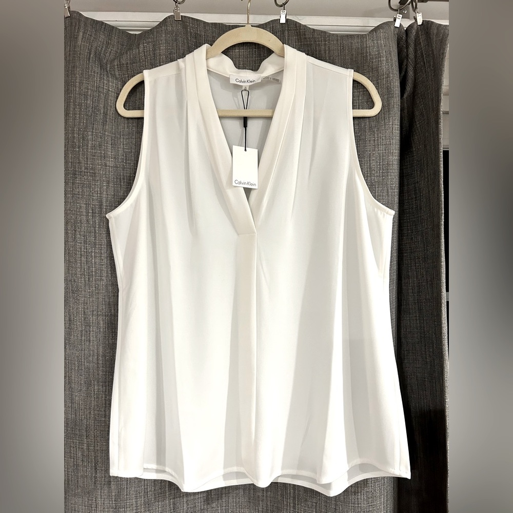 CALVIN KLEIN MODERN ESSENTIALS SLEEVELESS BLOUSE—SIZE EXTRA LARGE NWT